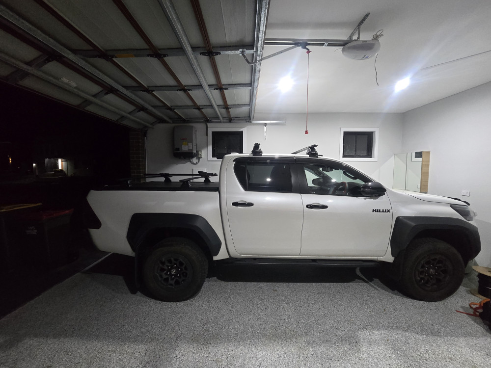 2024-toyota-hilux-gr-s-big-2